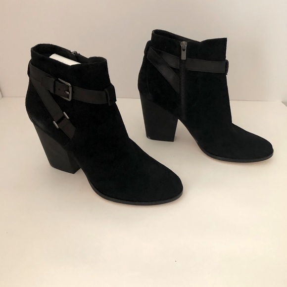 naturalizer black suede booties